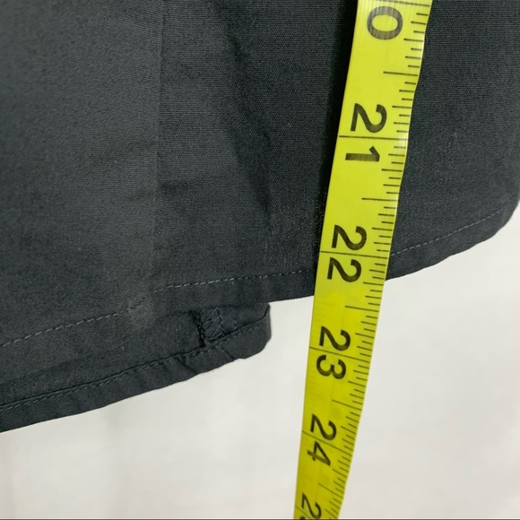 Express Ruched Short Sleeve Top - Picture 10 of 11